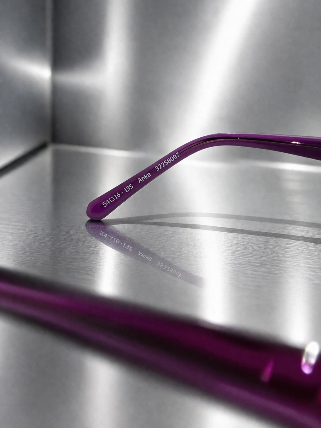 Anka by Specsavers góc chụp 3